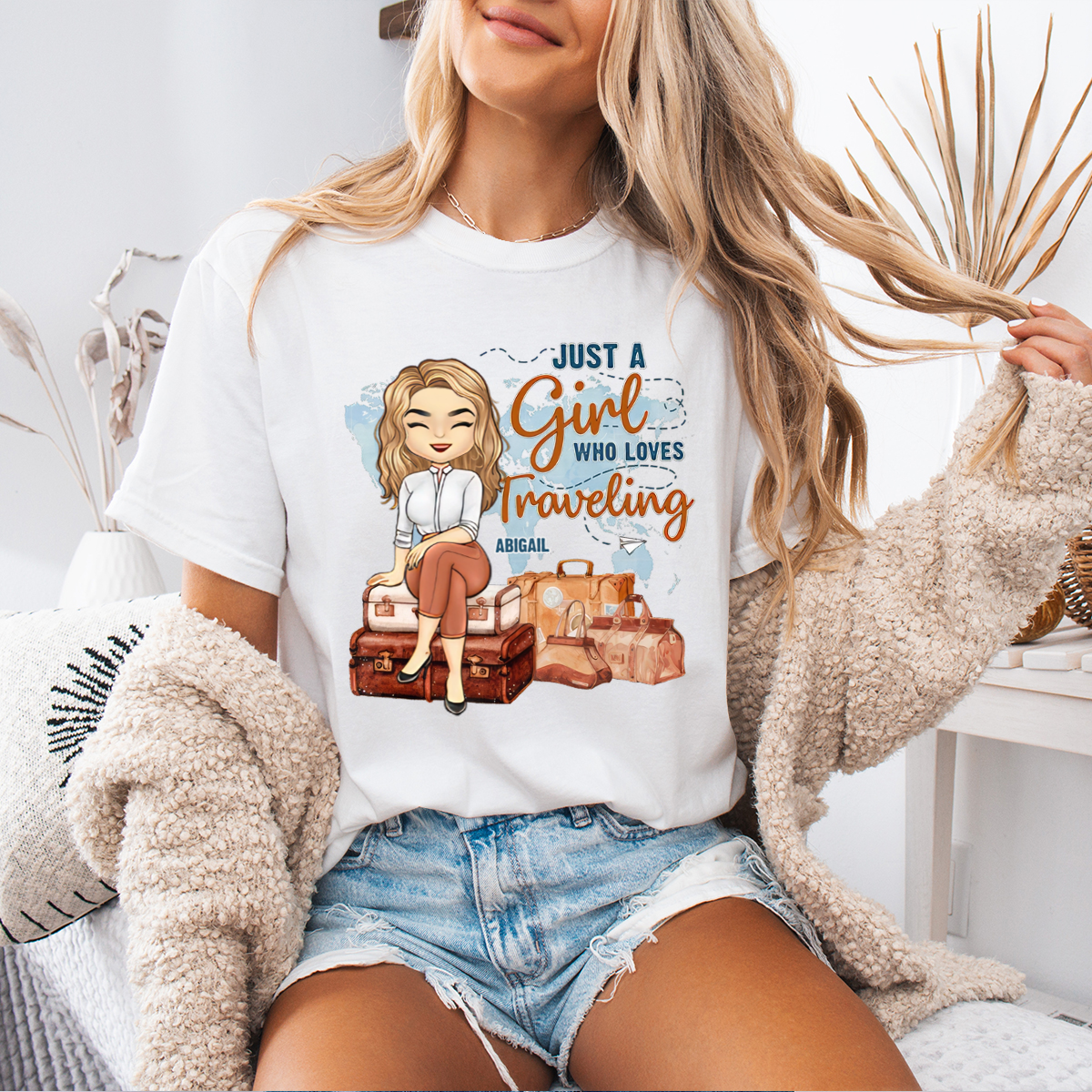 Just A Girl Who Loves Traveling - Personalized T-shirt - Gift For Bestie