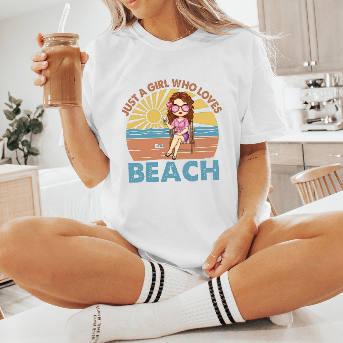 Just A Girl Who Loves Beach - Personalized T-shirt - Gift For Bestie